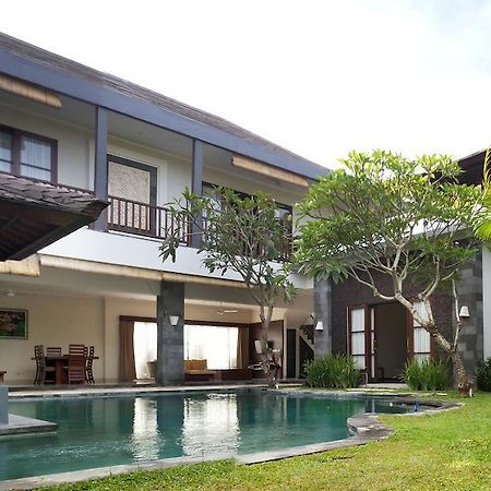 Villa Fanisa Kuta Lombok Zimmer foto